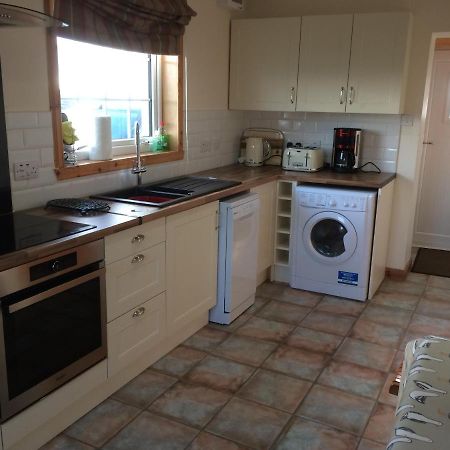 Harsgeir View Holiday Cottage -Wifi Go Green Breaclete Bagian luar foto