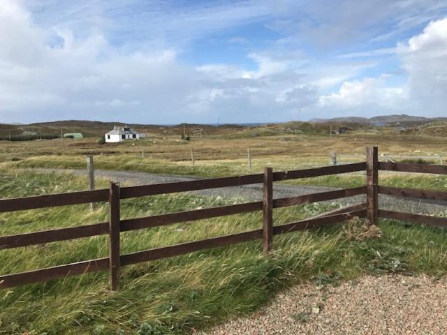 Harsgeir View Holiday Cottage -Wifi Go Green Breaclete Bagian luar foto